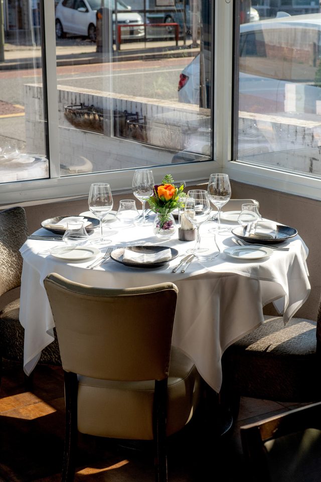 Indian Essence Petts Wood: Fine dining Punjabi regional cuisine by Chef Atul Kochhar.